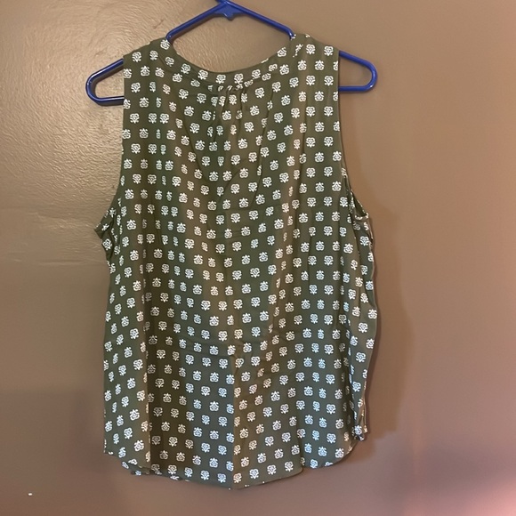 Women’s Croft & Barrow Tank Top - Picture 2 of 6